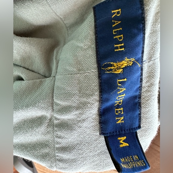 Ralph Lauren Long Sleeve Button Up Dress Shirt Size Medium Like new - Picture 4 of 4